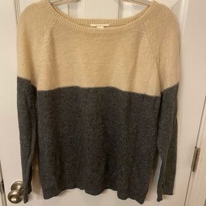 Forever 21 Womens L EUC Gray Beige Tan Sweater Colorblock